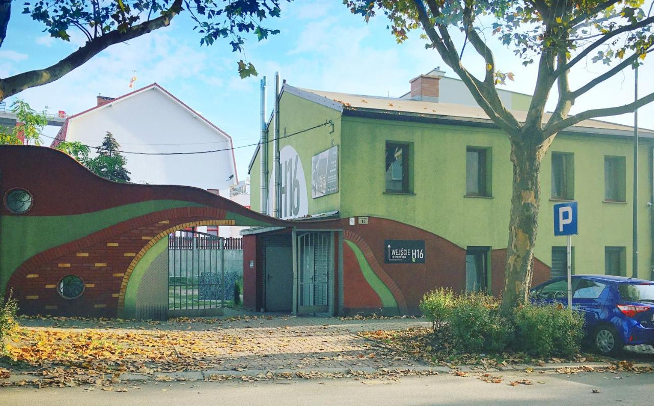 Wygodne Pokoje H16 Chorzów Exterior foto